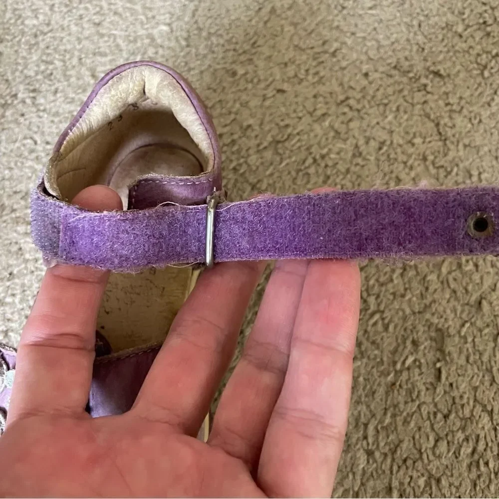 Däumling German Girl Leather Walking Learning Shoe Purple with Flowers Size 7